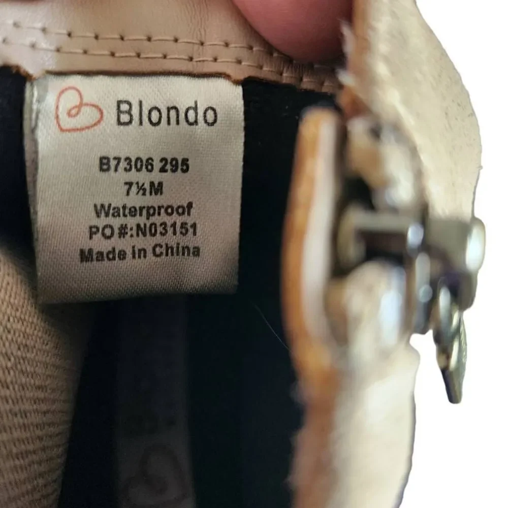 Blondo Waterproof Womens Boots 7.5 Dyme Chelsea Ankle Suede Leather Sand Tan Col